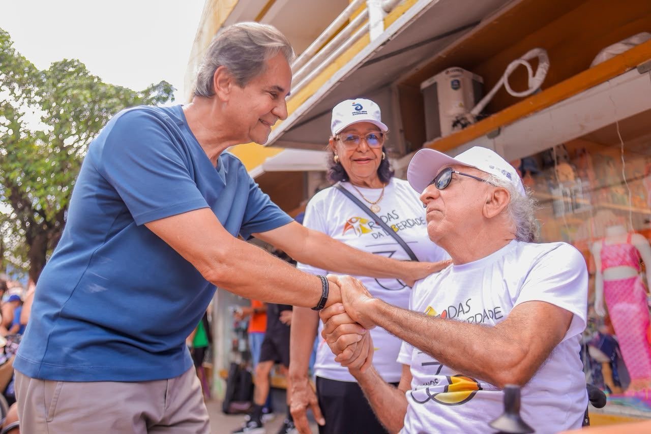 Gestão Carlos Santana retoma Praia Sem Barreiras em Porto de Galinhas e amplia acessibilidade em um dos destinos turísticos mais famosos do mundo