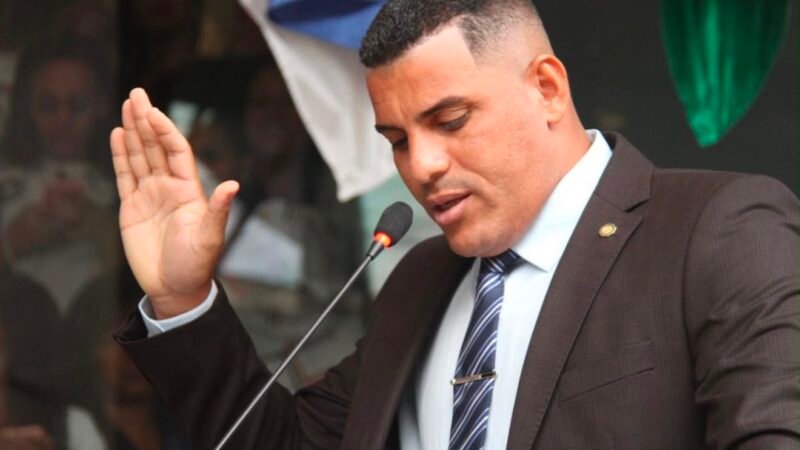 Ronaldo Lopes assume mandato na Câmara do Recife nesta segunda (15) e amplia força política de Eduardo da Fonte na capital em meio à corrida pelo Senado