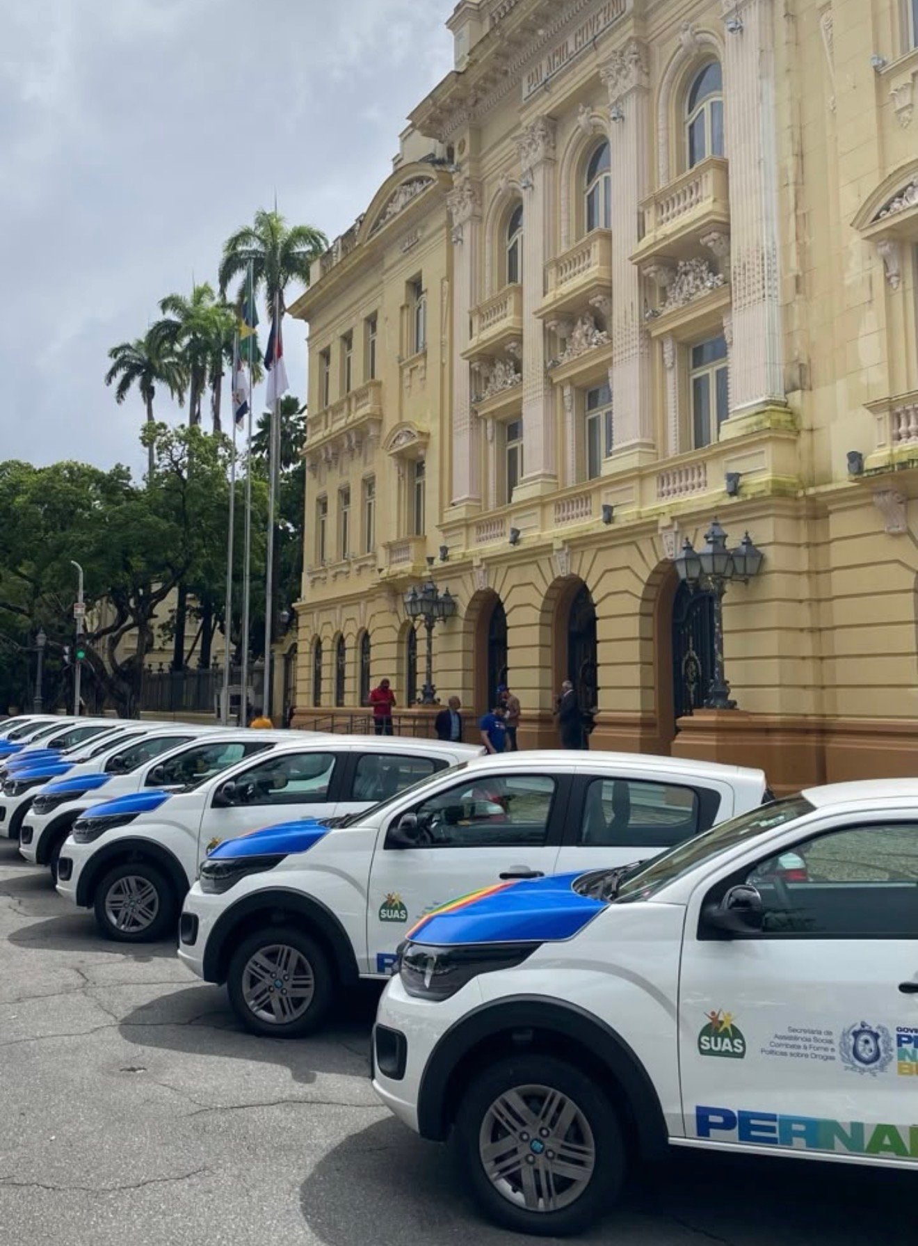 Xexéu fortalece a assistência social com novo veículo entregue pelo Governo de Pernambuco