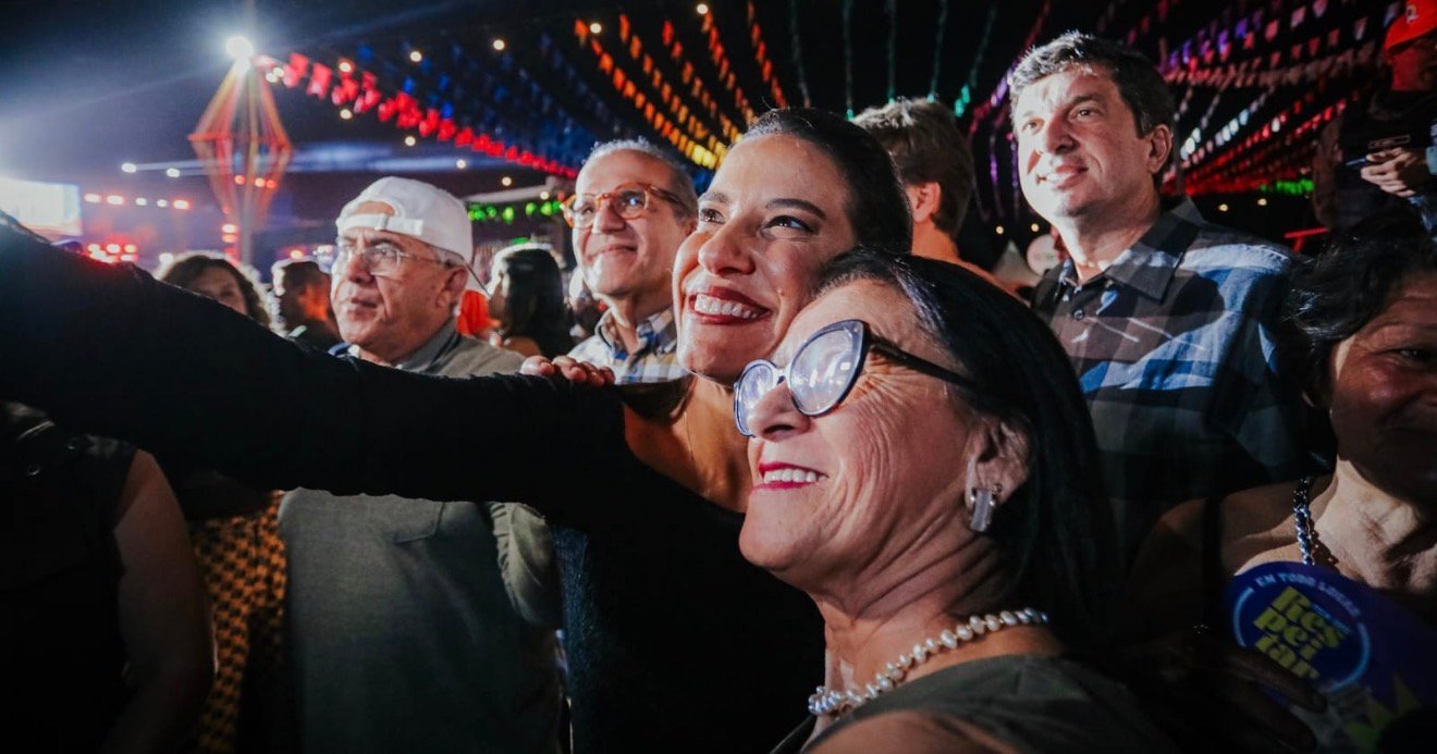 Governadora Raquel Lyra prestigia abertura do São João de Salgueiro e destaca fortalecimento da cultura e da segurança nos festejos juninos