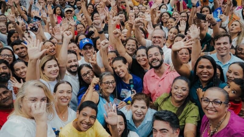 No Sertão do Araripe, governadora Raquel Lyra entrega PE-560 e 84 títulos de propriedade