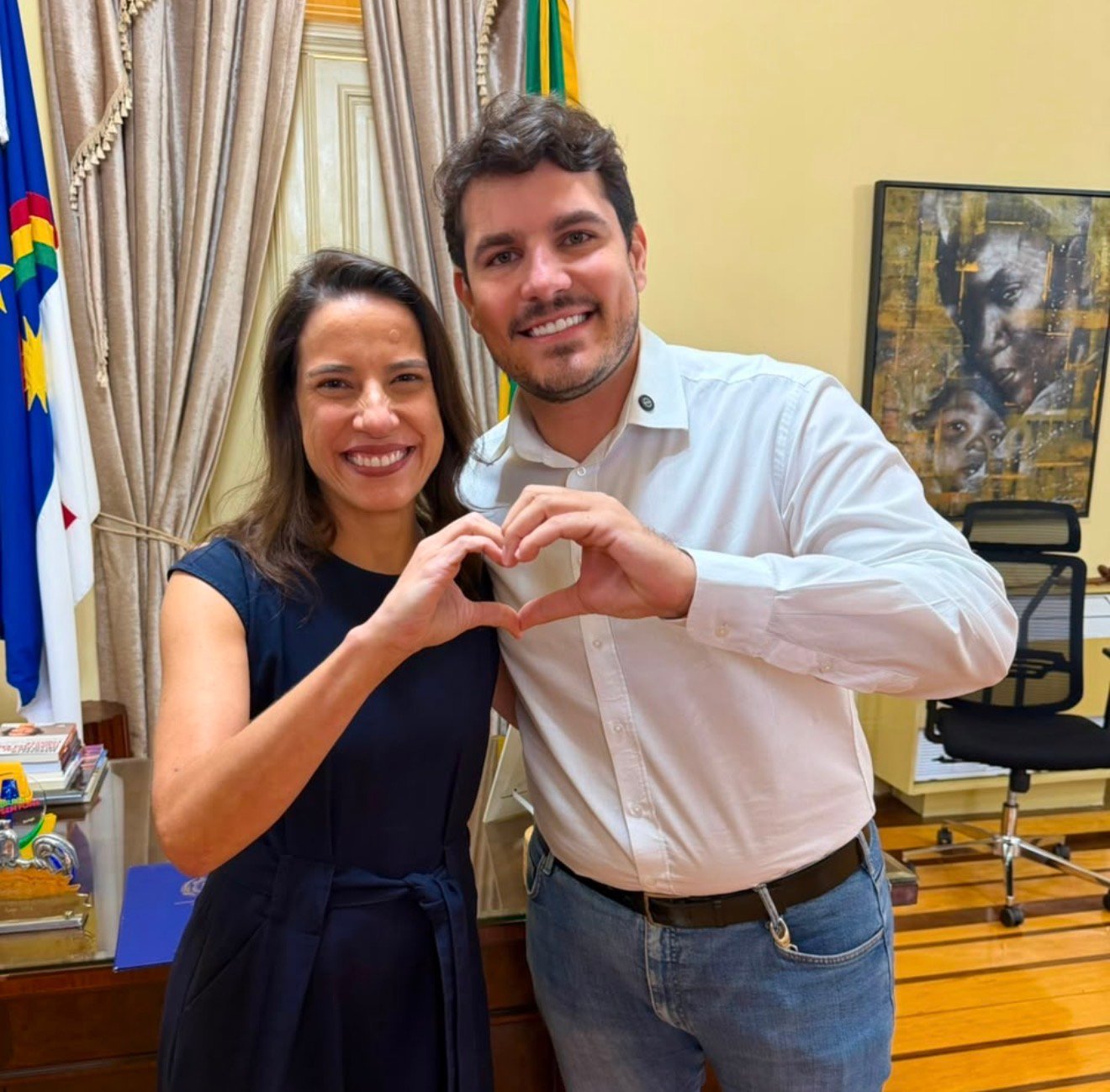 Prefeito Ismael Lira comemora início das obras da estrada do Projeto Brígida após assinatura da ordem de serviço com presença da Governadora Raquel Lyra
