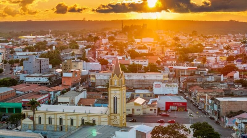Prefeitura de Araripina injeta mais de R$ 13 milhões na economia com pagamento de servidores