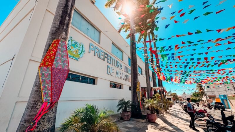 Prefeitura de Araripina decreta feriado de São João no dia 24 de junhoA administração municipal garante a continuidade das atividades indispensáveis enquanto a comunidade celebra uma das datas mais significativas do calendário