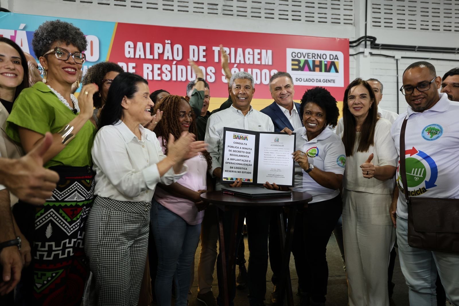 Unidade de triagem para cooperativas de reciclagem amplia inclusão produtiva e fortalece agenda ambiental na Bahia