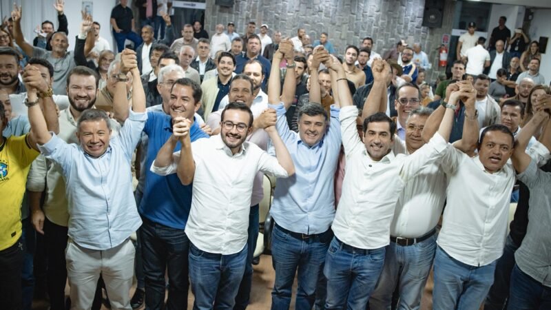 Eduardo da Fonte consolida pré-candidatura ao Senado com força maciça dos prefeitos do Agreste Meridional