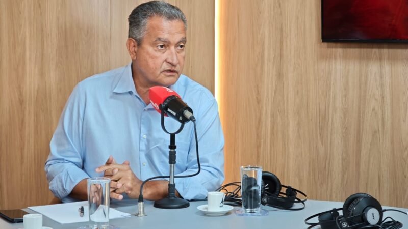 ACM Neto adota cartilha bolsonarista na Bahia e troca propostas por fake news e agressões, diz Rui Costa