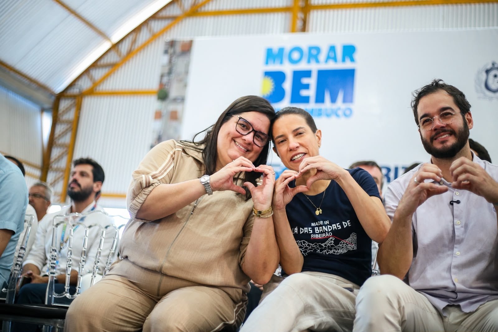 Prefeita Carol Jordão mostra força do seu time ao receber a governadora Raquel Lyra