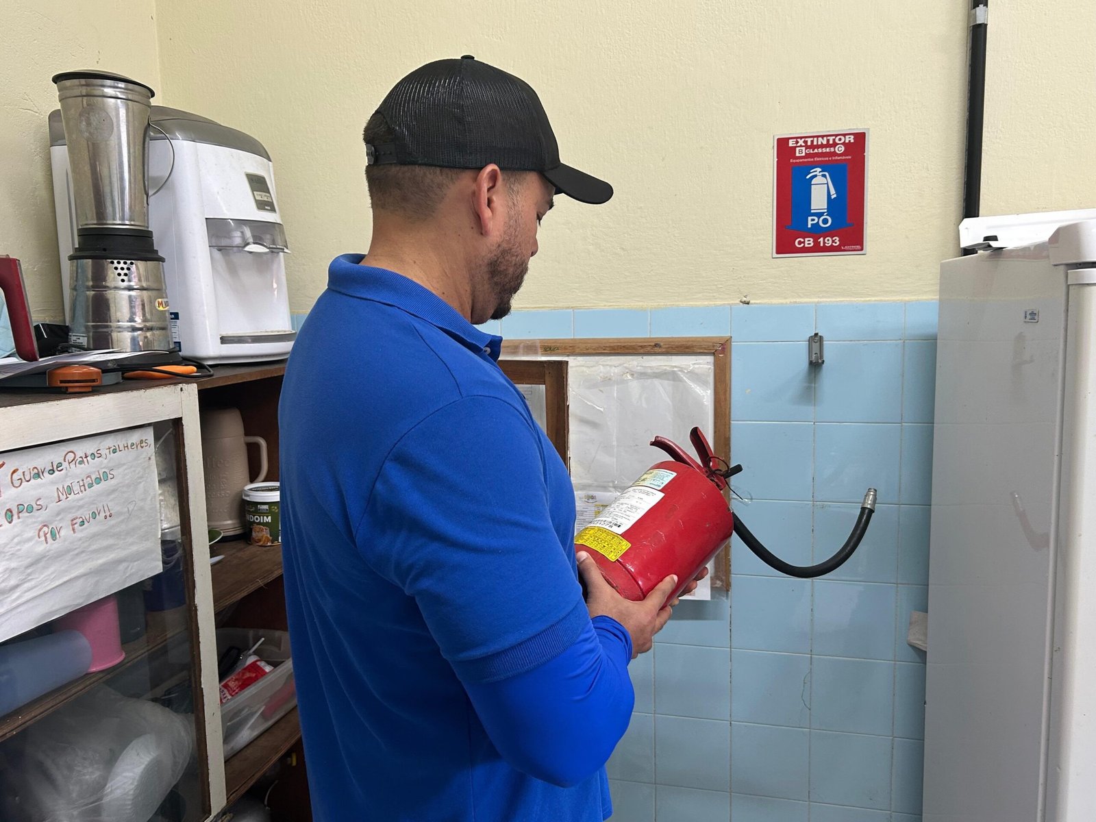 Bombeiros confirmam denúncias do vereador Sarmento e notificam escolas e CAPS de Olinda