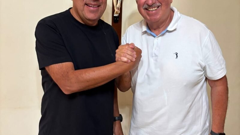 Jânio Arruda bate o martelo e fecha apoio a Mendonça Filho para deputado federal.