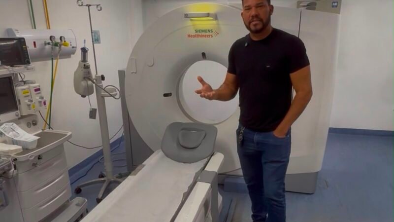 Fiscalização dá resultado: Abimael Santos confirma funcionamento do tomógrafo no Hospital Dom Moura