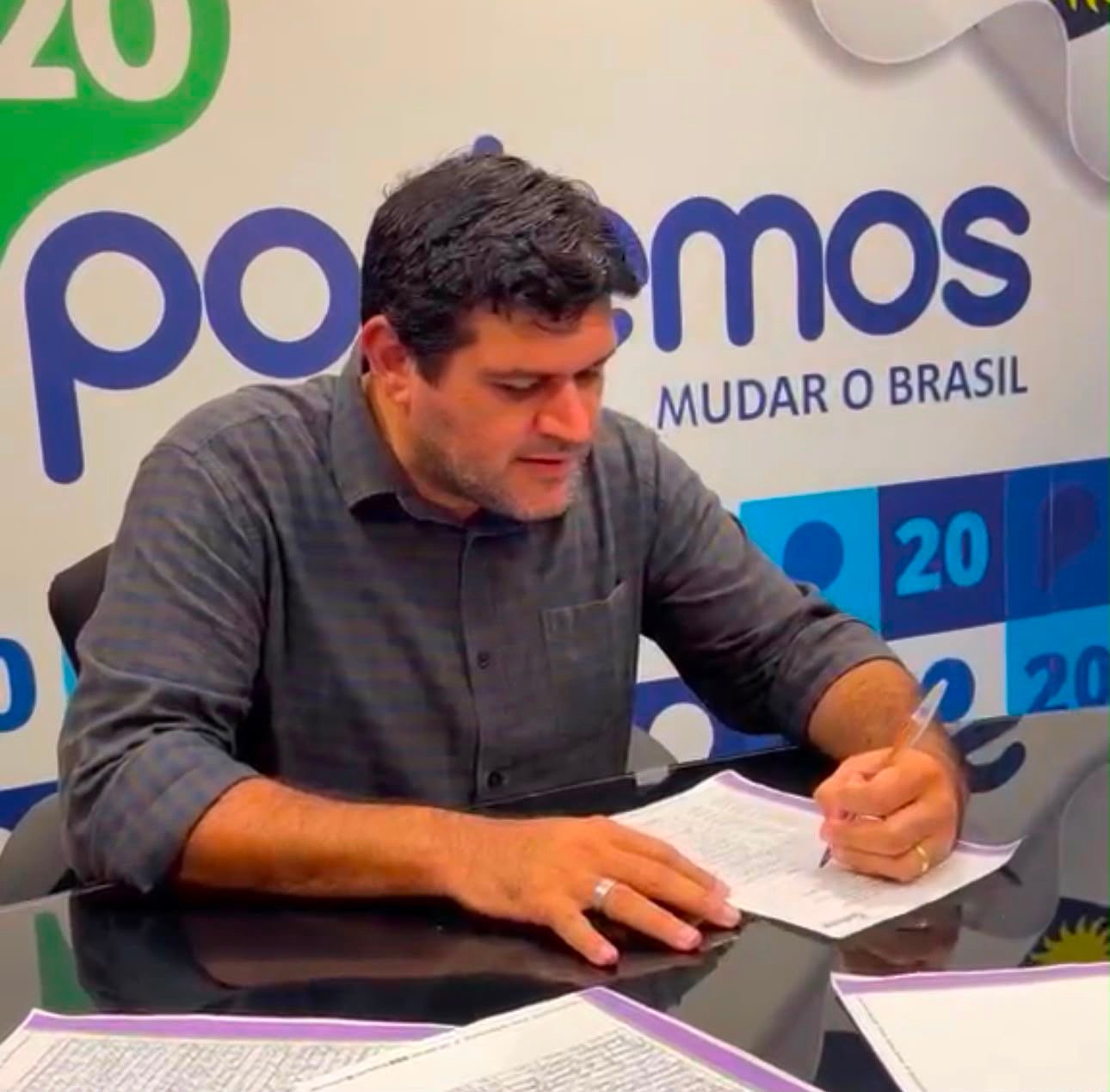 Guiga tem candidatura a deputado federal confirmada em convenção do Podemos