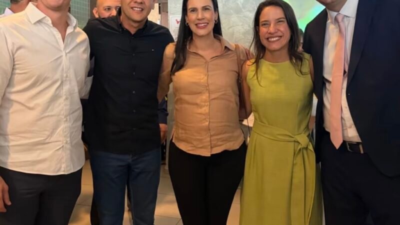 Pré-candidata a deputada federal Dayse Juliana se reúne com Marcelo Gouveia, Raquel Lyra e lideranças políticas em Abreu e Lima