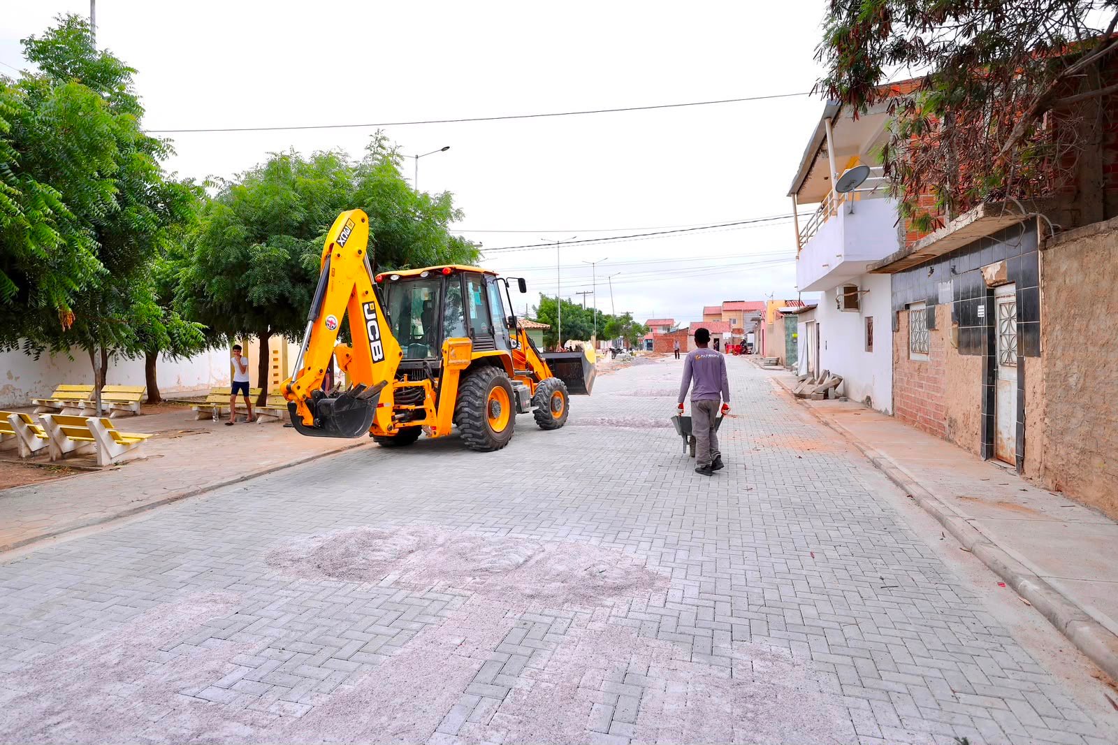 Governo detalha andamento de obras no Sertão de Itaparica