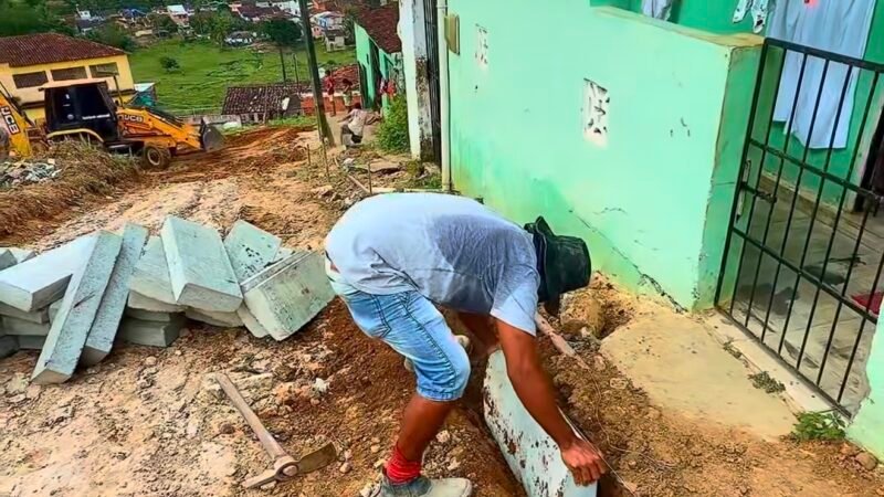 Pavimentação avança no Bairro Alto do Cruzeiro e Prefeitura de Água Preta segue investindo em infraestrutura