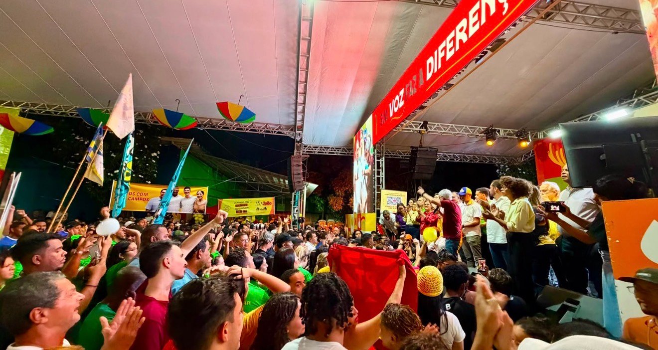 Humberto exalta avanços do governo Lula e defende ampliação da bancada aliada no Congresso