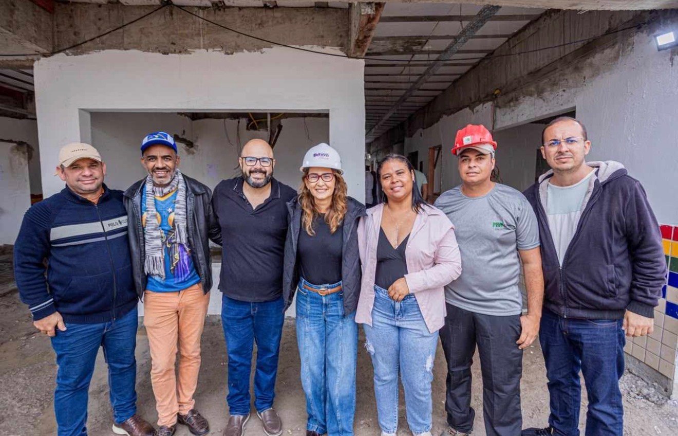 Débora Almeida percorre Jupi e Jucati em agenda de saúde, educação e infraestrutura
