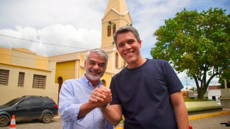 Humberto Costa amplia apoios e recebe reforço de Pedro Freitas, presidente da Amupe e prefeito de Aliança