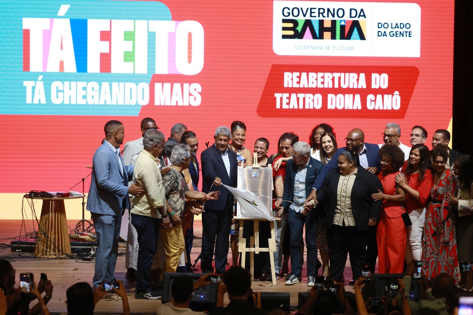 Teatro Dona Canô reabre em Santo Amaro após requalificação e fortalece a cultura no Recôncavo Baiano