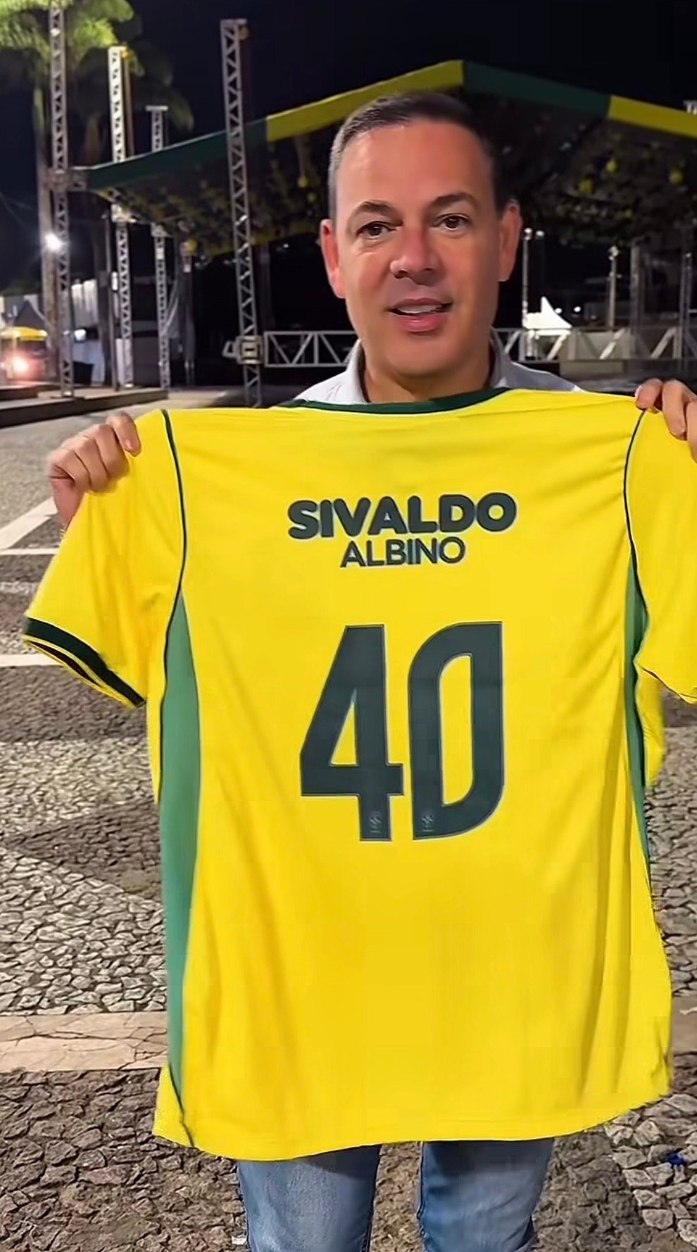 PSD aciona TRE-PE contra distribuição de camisas da Seleção com número 40 por Sivaldo Albino