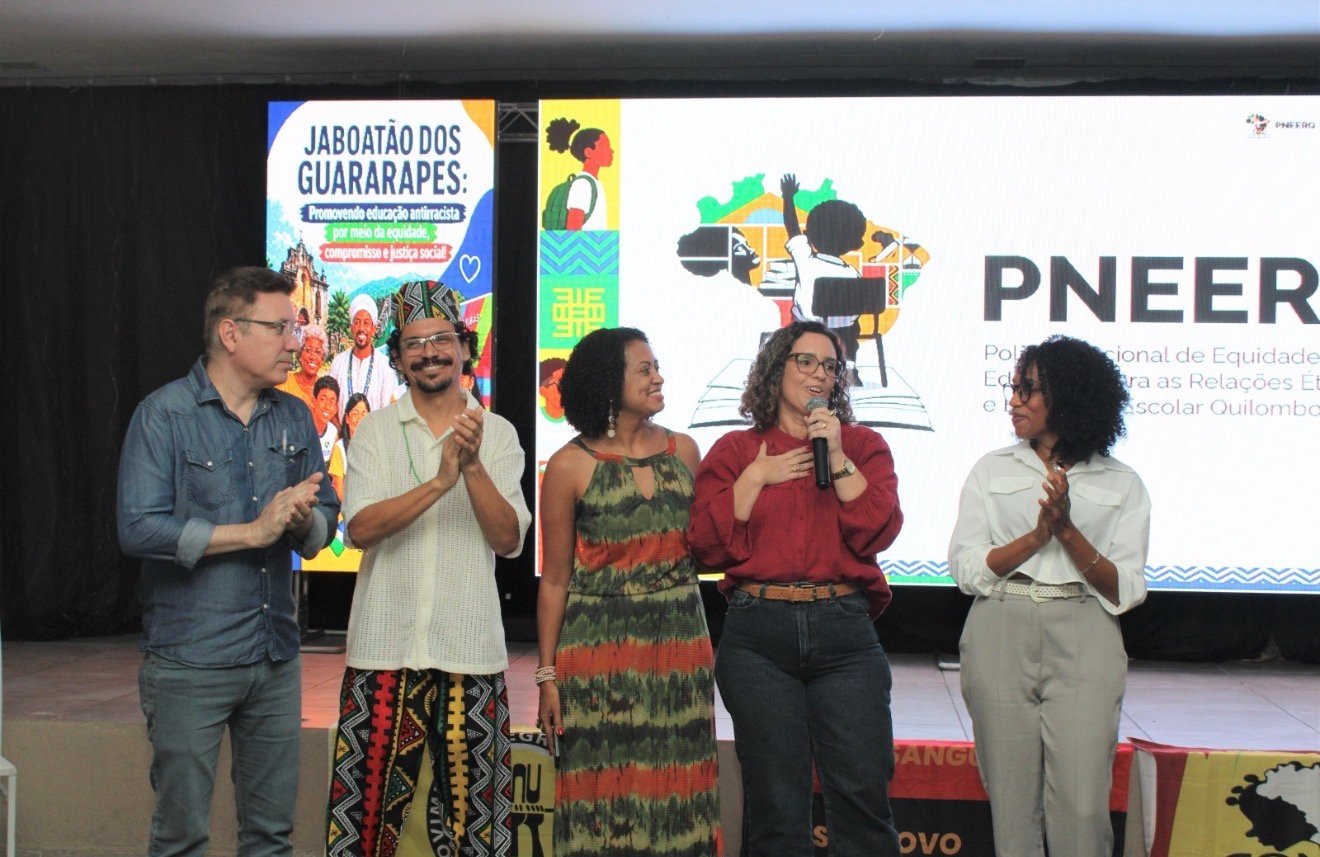 Jaboatão dos Guararapes fortalece educação antirracista com lançamento da Política Nacional de Equidade na rede municipal