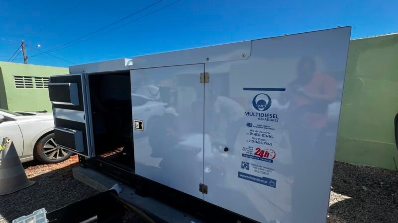 Prefeitura de Jataúba adquiriu novo gerador de energia para o hospital municipal