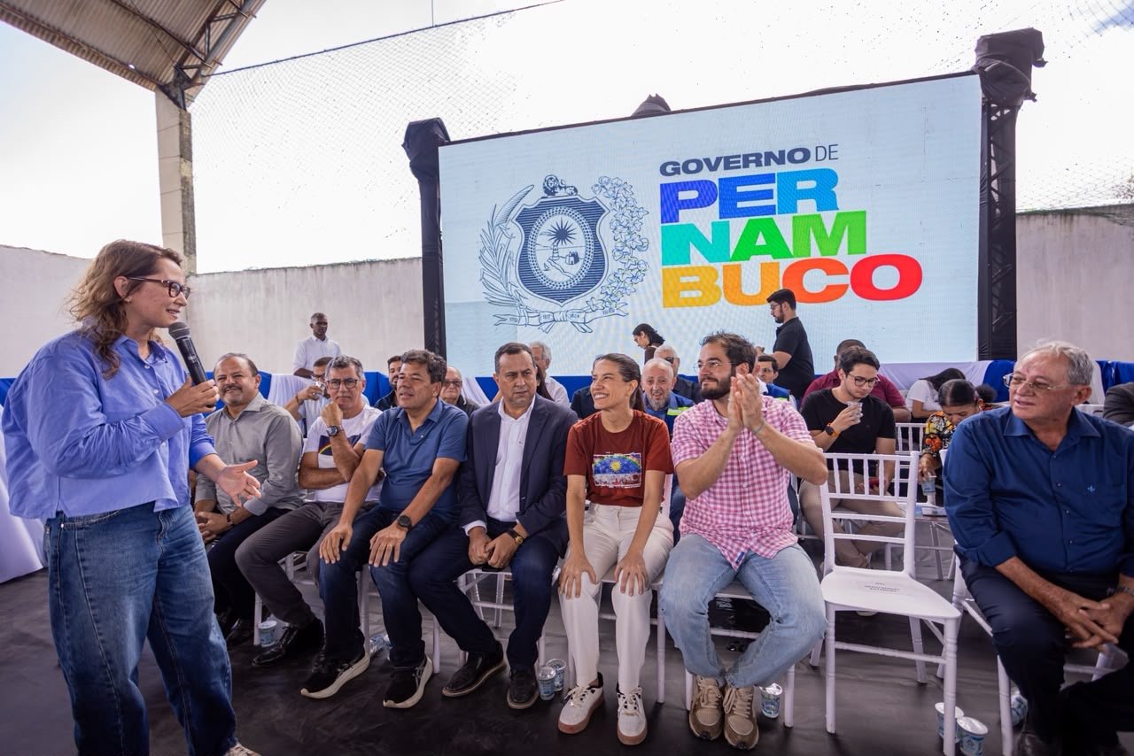 Emoção: Debora Almeida participa de anúncio histórico com a governadora em São Bento do Una