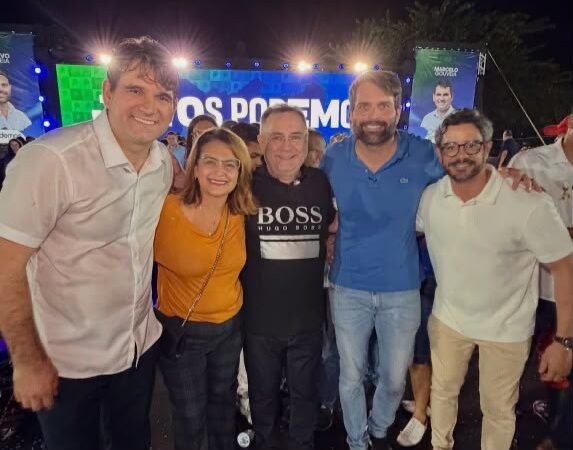 Zeca Cavalcanti oficializa apoio a Gustavo e Marcelo Gouveia no “Encontro pelo Futuro de Arcoverde”