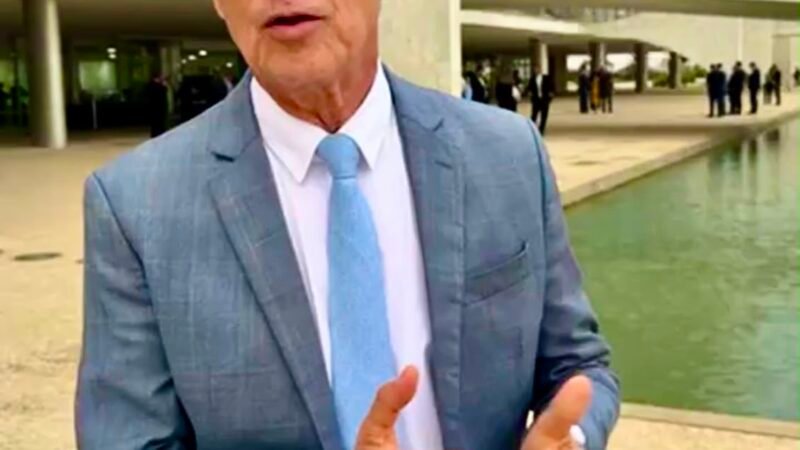 Justiça barra novos ataques contra Paulo Roberto na internet e impõe multa de até R$ 50 mil