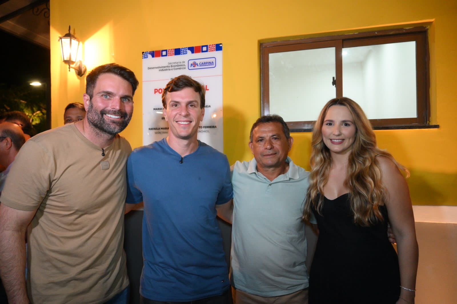 Miguel Coelho participa da inauguração do Polo Comercial Manoel Leão em Carpina