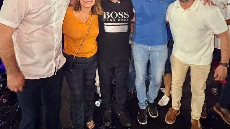 Zeca realiza arrastão nesta sexta com Marcelo e Gustavo Gouveia pelas ruas de Arcoverde