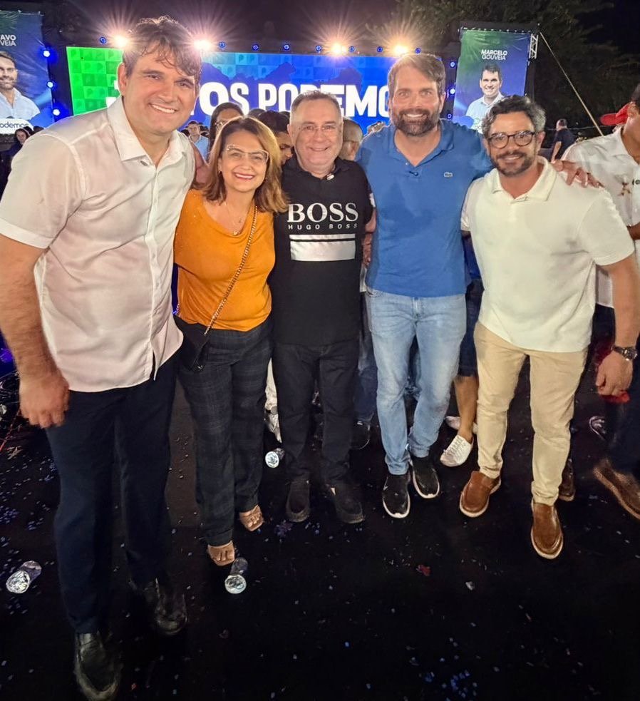 Zeca realiza arrastão nesta sexta com Marcelo e Gustavo Gouveia pelas ruas de Arcoverde