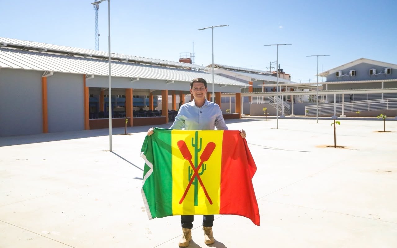 IDEB: Prefeito Simão comemora liderança de Petrolina na educação pública de Pernambuco
