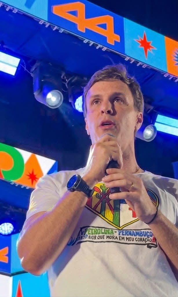 Miguel Coelho começa campanha em Petrolina e diz que será a voz de Pernambuco em Brasília