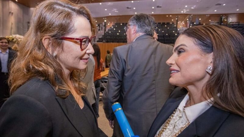 Débora Almeida concede Medalha Joaquim Nabuco à professora Fernanda Pessoa e à empresária Luisa Saldanha na Alepe