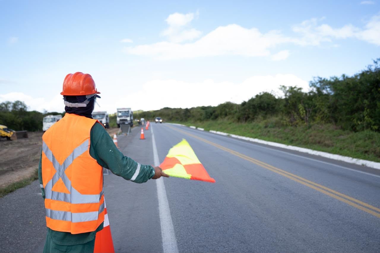 Governo de Pernambuco inicia obras da duplicação da BR-232 entre São Caetano e Belo Jardim, no Agreste