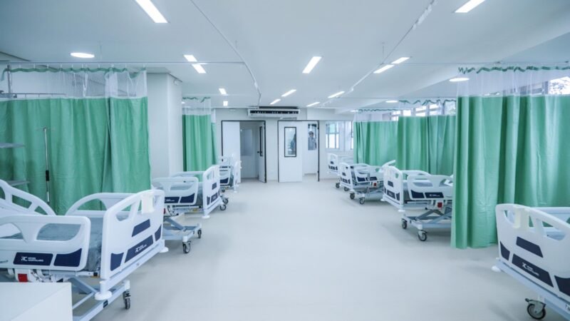 Governo de Pernambuco entrega requalificação da UTI Geral e da cozinha do Hospital Agamenon Magalhães, no Recife 