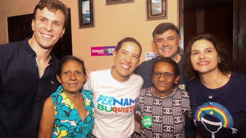 Miguel Coelho se une a Davi Muniz em caminhada com Raquel Lyra na Várzea