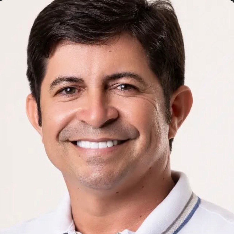 EX-PREFEITO FABIANO PEDRO RECEPCIONA AMIGOS E CORRELIGIONÁRIOS EM CONFRATERNIZAÇÃO EM SUA CHÁCARA NA VILA BOA VISTA