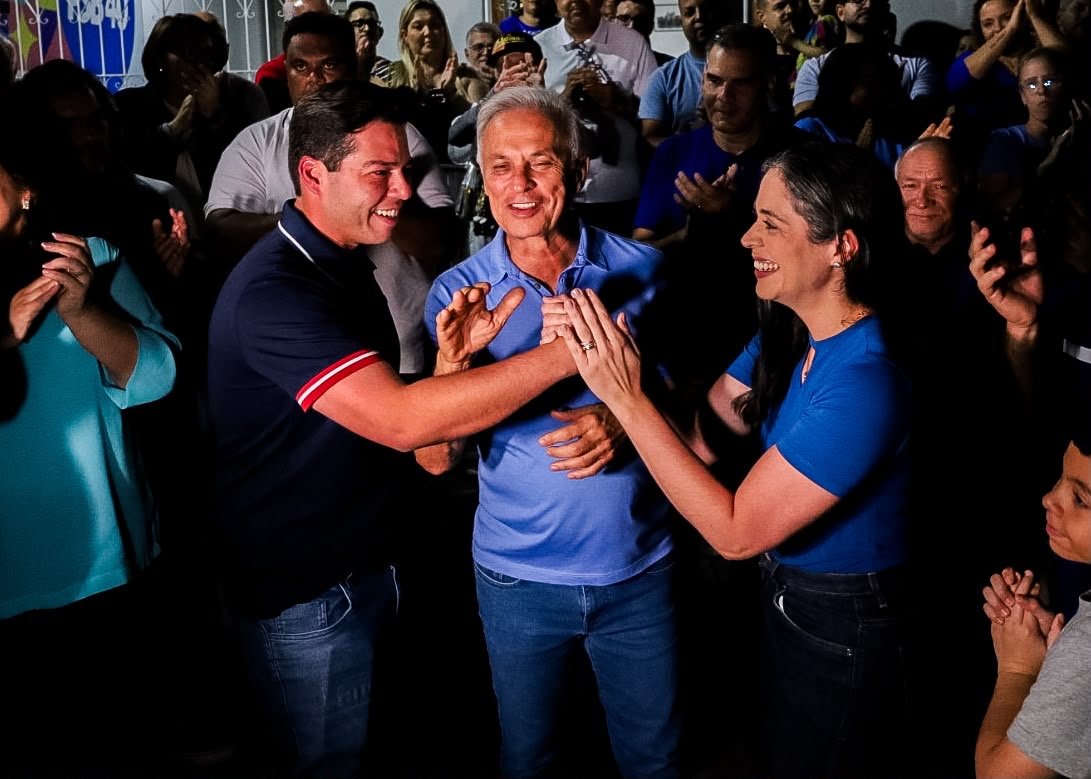 Paulo Roberto lidera largada das campanhas de Iza Arruda e Túlio Arruda em Vitória