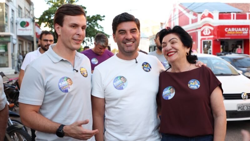 Miguel Coelho percorre Floresta ao lado de Rorró e Kaio Maniçoba e reforça diálogo com a população
