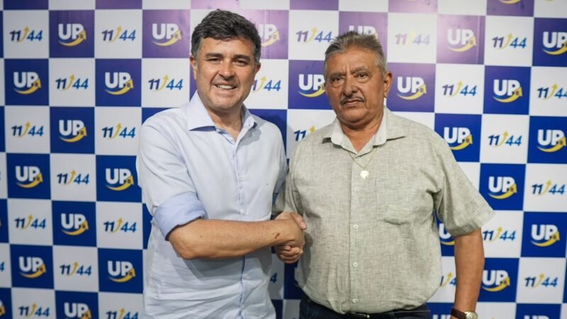 Prefeito de Quixaba, Zé Pretinho, declara apoio a Eduardo da Fonte para o Senado