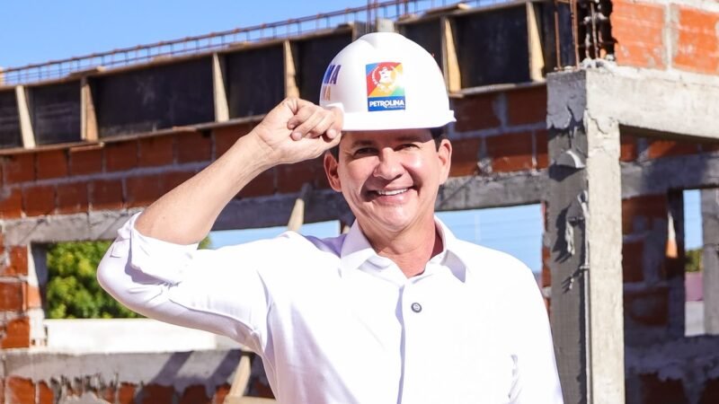 Simão Durando anuncia construção de quatro novas praças em Petrolina