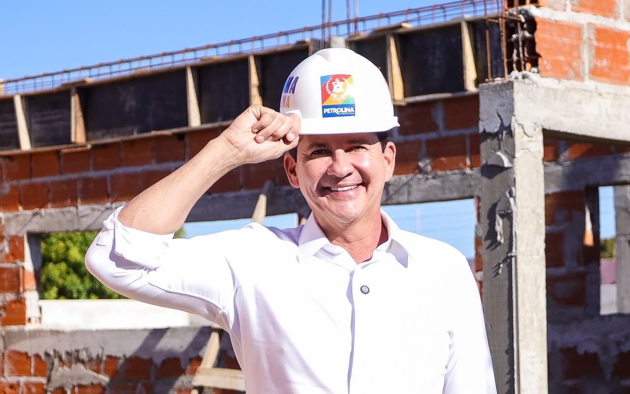 Simão Durando anuncia construção de quatro novas praças em Petrolina