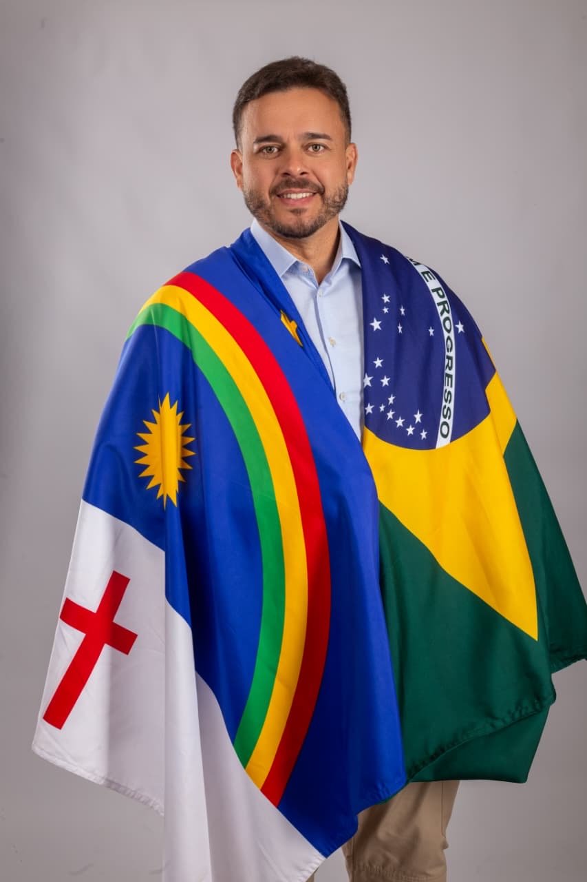Alessandro Sarmento oficializa candidatura a Deputado Estadual pelo PL