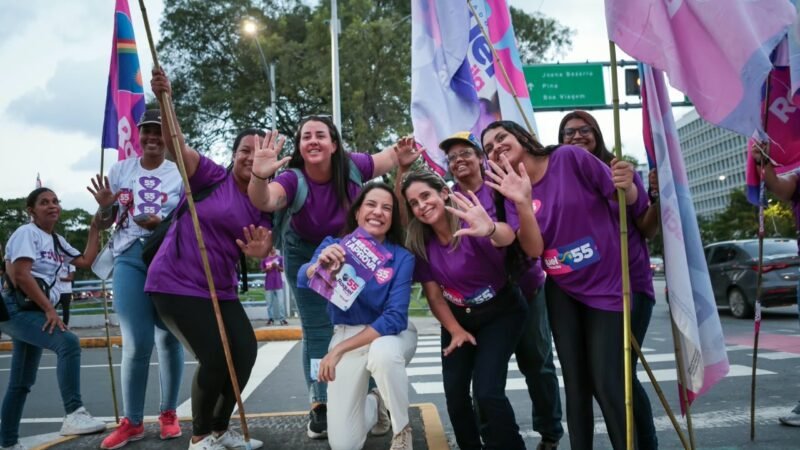 Raquel realiza panfletaço no Recife e destaca investimentos na saúde