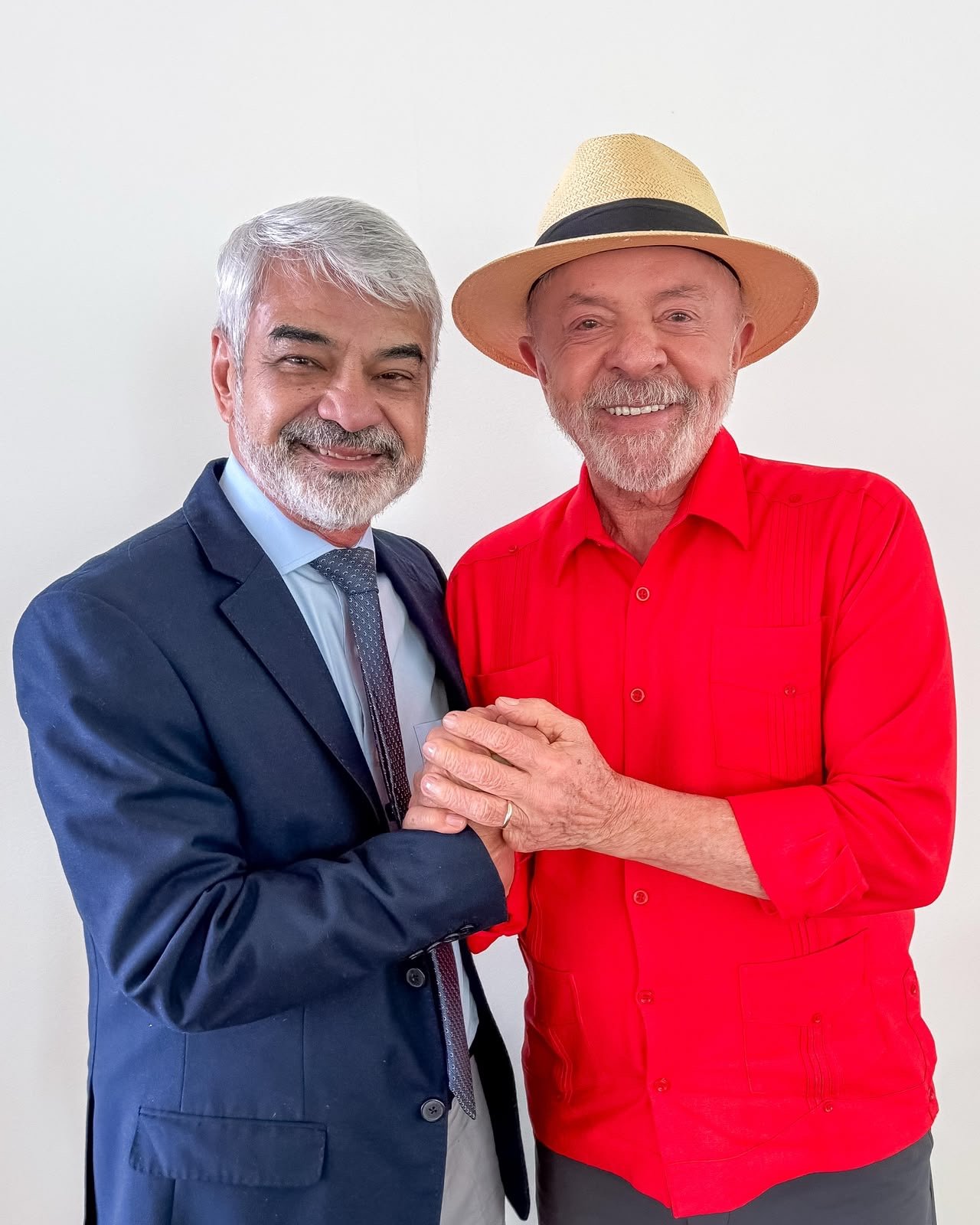 Humberto almoça com Lula no Alvorada e turbina agenda política