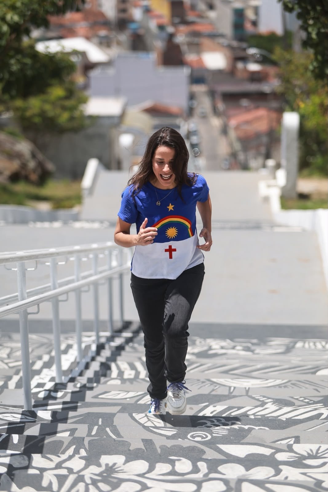 Pesquisa Simplex/CBN projeta vitória de Raquel Lyra no primeiro turno