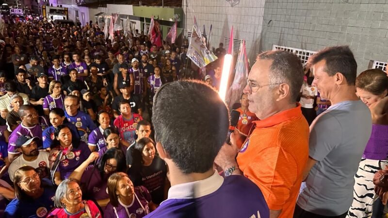 Arcoverde: São Cristóvão reúne milhares em caminhada liderada por Zeca em apoio a Raquel, Marcelo e Gustavo