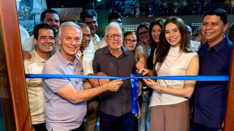 Prefeitura da Vitória inaugura UBS+ Clínica do Idoso na Matriz e faz homenagem a Pedro Queiroz